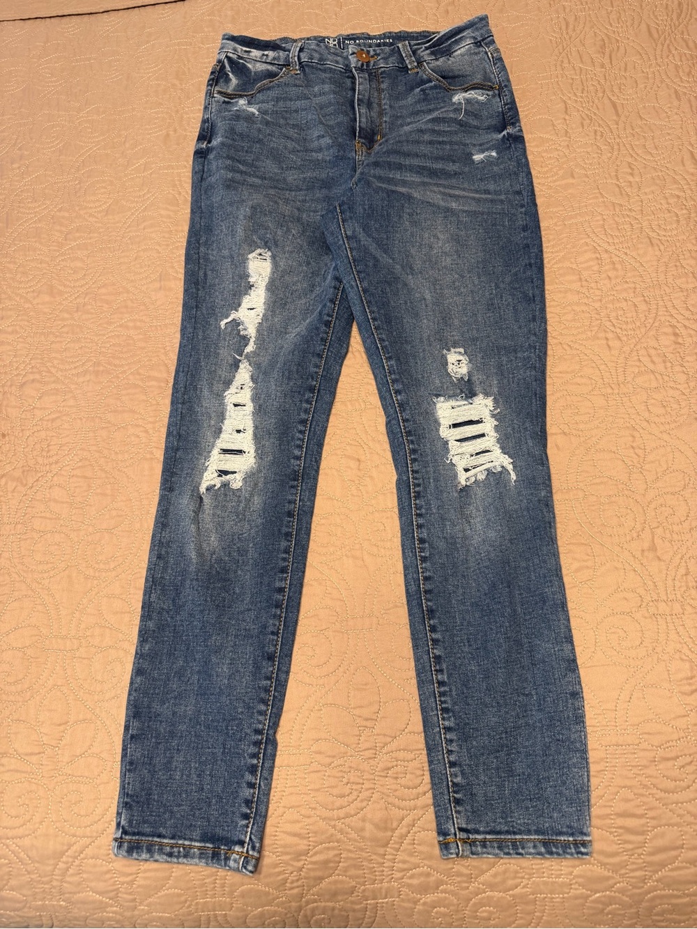 No Boundaries Distressed Dark Blue Skinny Jeans Junior 13 1032